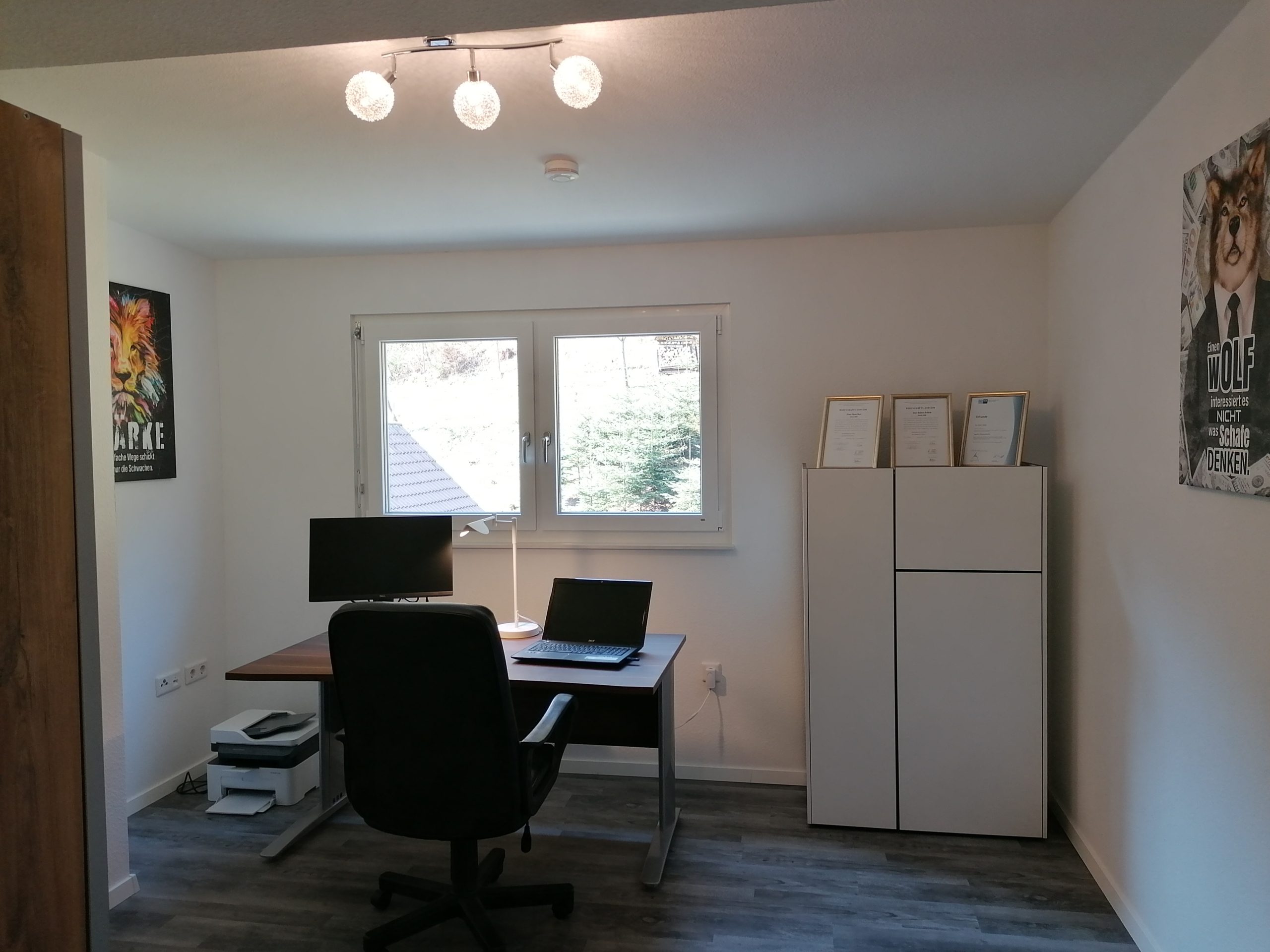 18 Wohnung 1 Büro