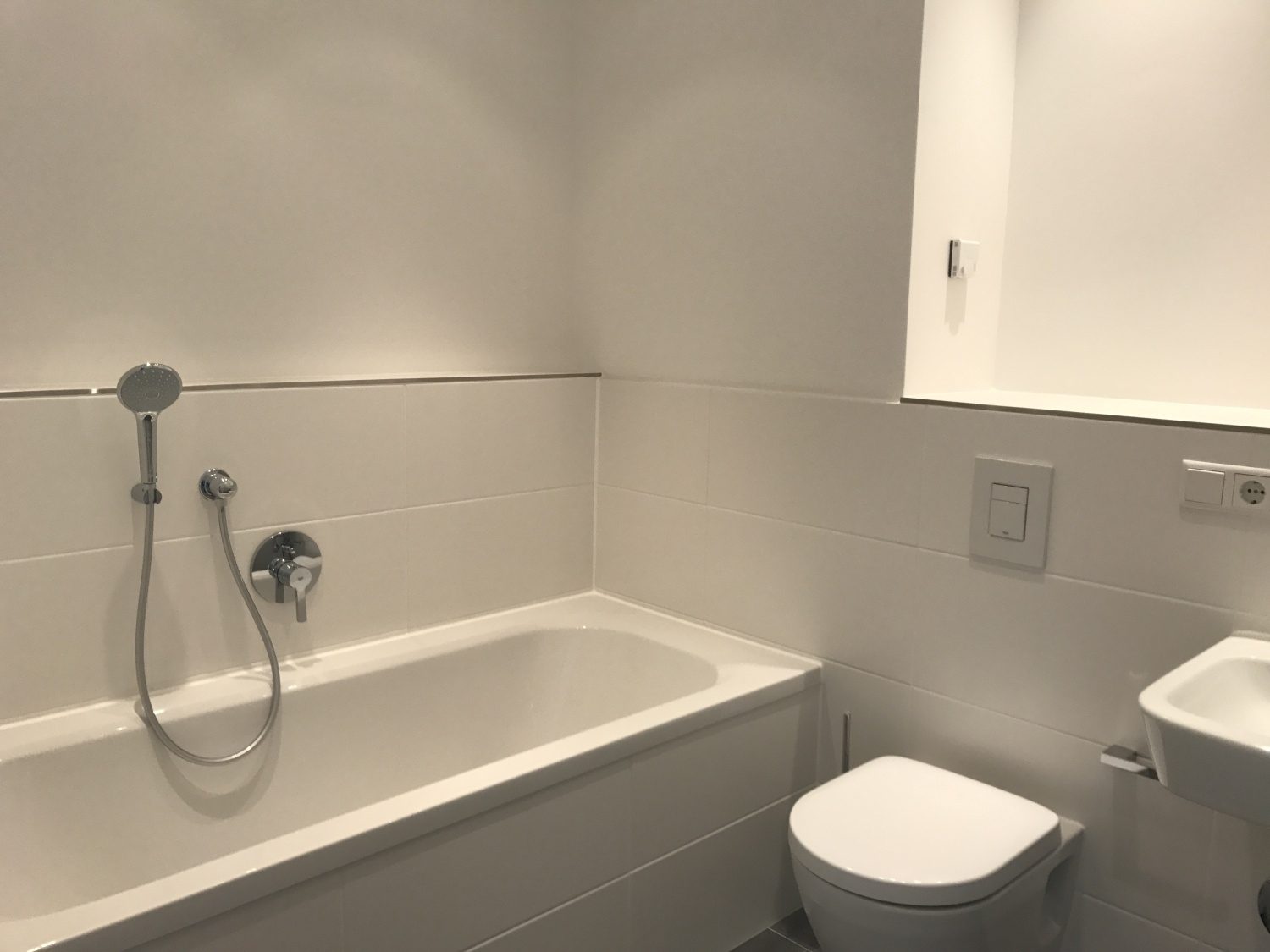 Badezimmer 1 – 4K JPEG