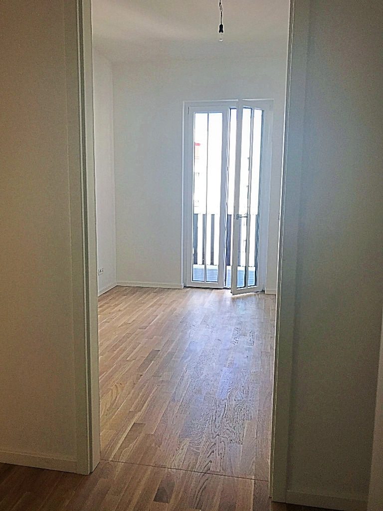 Balkonzimmer hinten – 4K JPEG