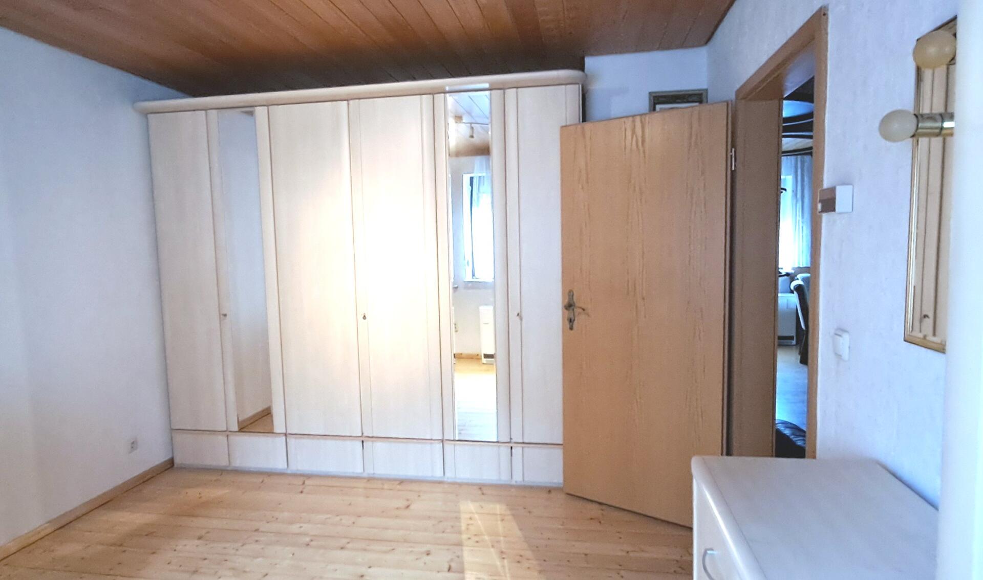 42-EG-Schlafzimmer